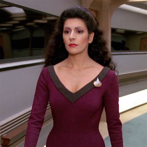 MARINA SIRTIS Nude